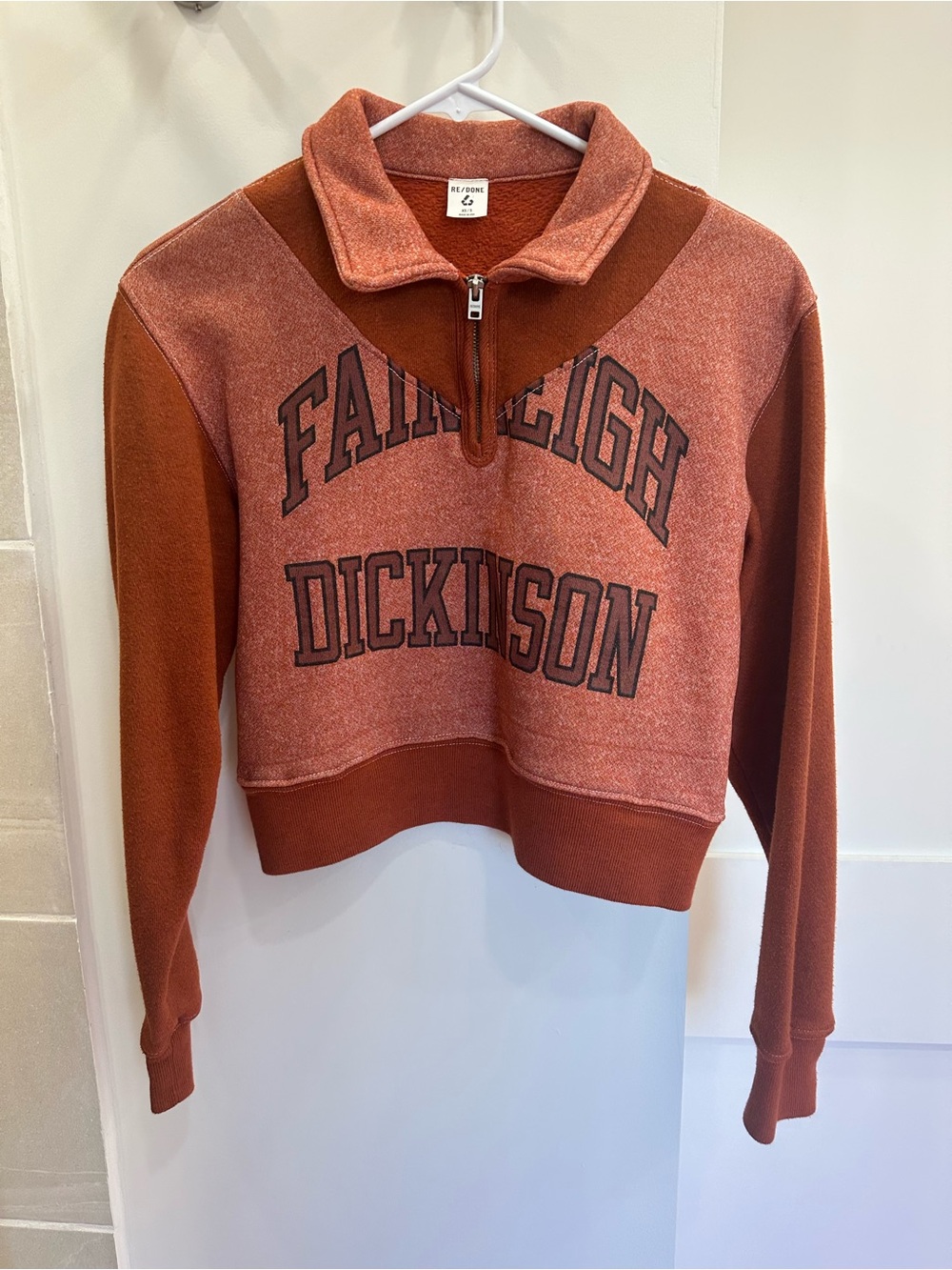 Re/Done 90S UPCYCLED CROP SWEATSHIRT
